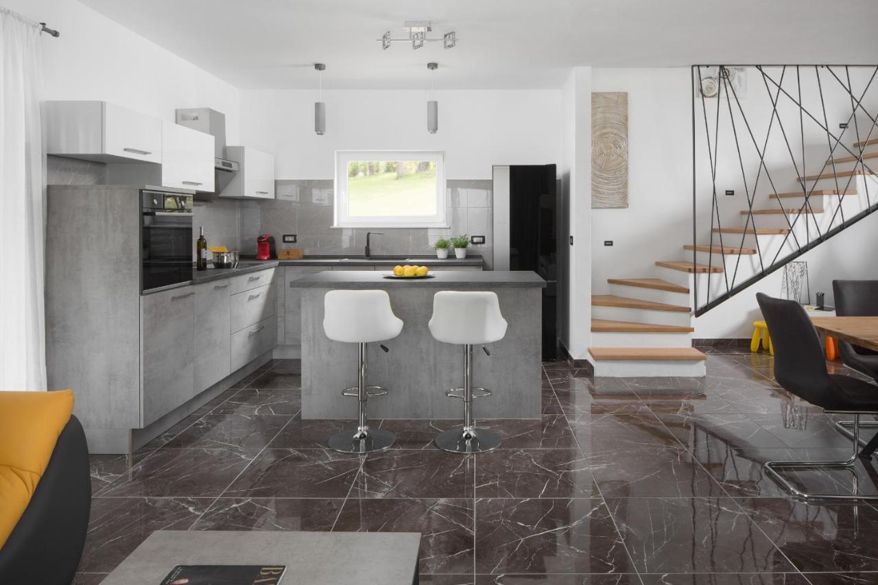 Villa Tramonto Kozljak Eksteriør billede